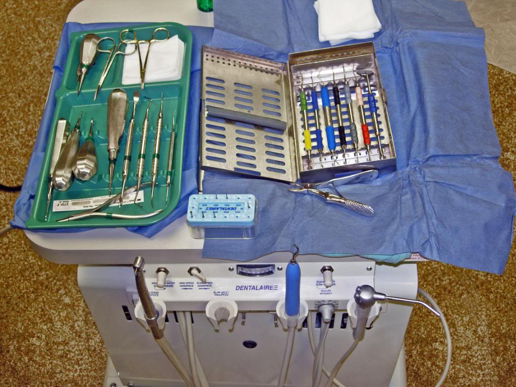 Scalers with different angles and shapes for every different shape of tooth, and dental surgery equipment sit atop our high-speed unit Scalers with different angles and shapes for every different shape of tooth, and dental surgery equipment sit atop our high-speed unit
